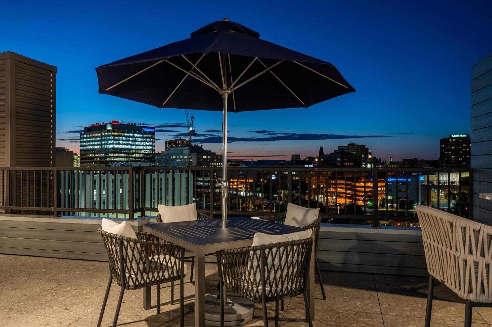 Luxury Apartments By Hyatus At Pierpont 뉴헤이번 외부 사진